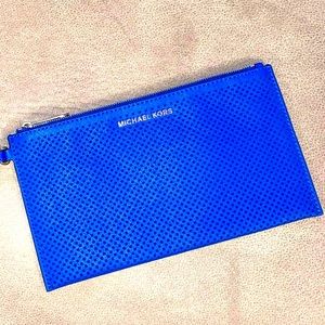 Michael Kors Large Zip Top Clutch Wristlet